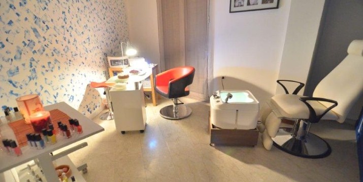 Από 10€ για 1 συνεδρία αποτρίχωσης με Διοδικό Laser (808 nm diode laser) σε περιοχή της επιλογής σας, για Γυναίκες & Άνδρες, από το Mediaspis στο Περιστέρι διπλα στ Μετρό Περιστέρι!
